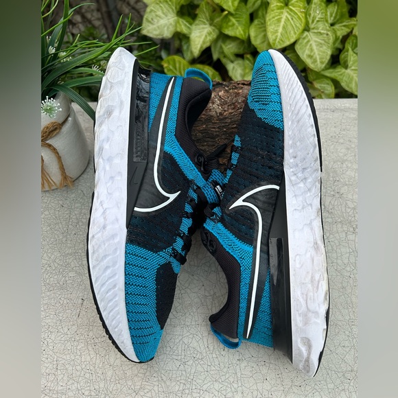 NIKE React Infinity flyknit 2 Running Blue Orbit & black size 12 - Picture 7 of 13